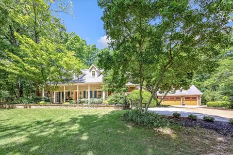 3765 St Philip Dr, Bartlett, TN 38133