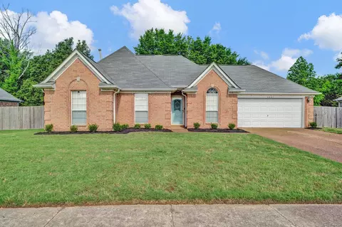 5607 Wolf Pack Dr, Arlington, TN 38002