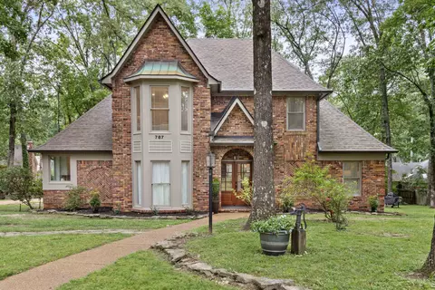 787 Pearson Oaks Dr, Collierville, TN 38017