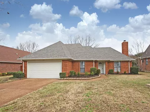 7934 Meadow Trail Dr, Cordova, TN 38018
