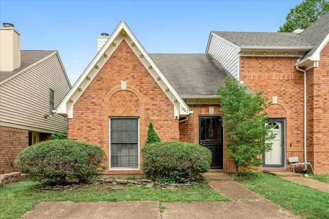 1662 Old Mill Stream Dr, Cordova, TN 38016