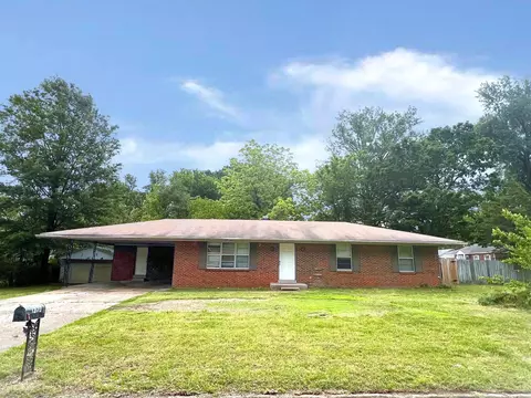 1370 Heathcliff Dr, Memphis, TN 38134