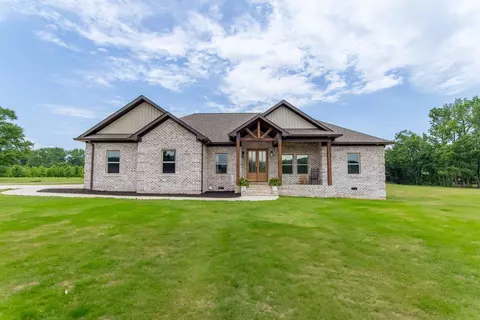 30 Daisy Ln, Savannah, TN 38372