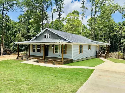 5184 Ramer Selmer Rd, Selmer, TN 38375