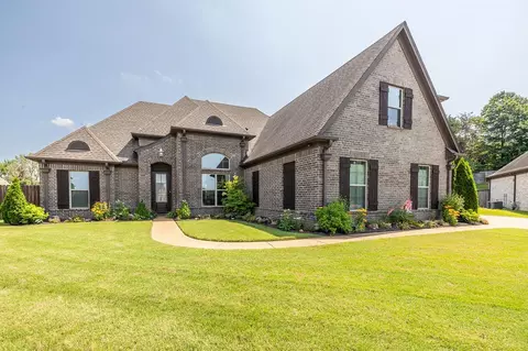 3637 Ballard Dr, Bartlett, TN 38133