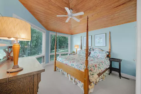 Bedroom - 160 Roberts Bear Creek Rd, Iuka, MS 38852 photo 6 of 8