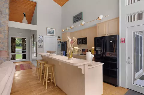 Kitchen - 160 Roberts Bear Creek Rd, Iuka, MS 38852 photo 2 of 2