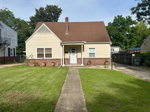 1316 Foxcroft St, Memphis, TN 38111