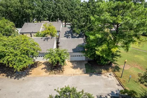 8174 Ravenhill Dr #54, Germantown, TN 38138