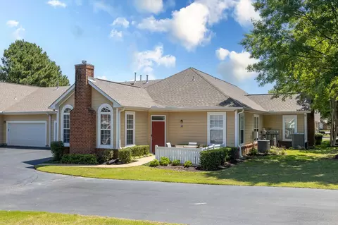 1800 Appling Oaks Cir #75, Cordova, TN 38016