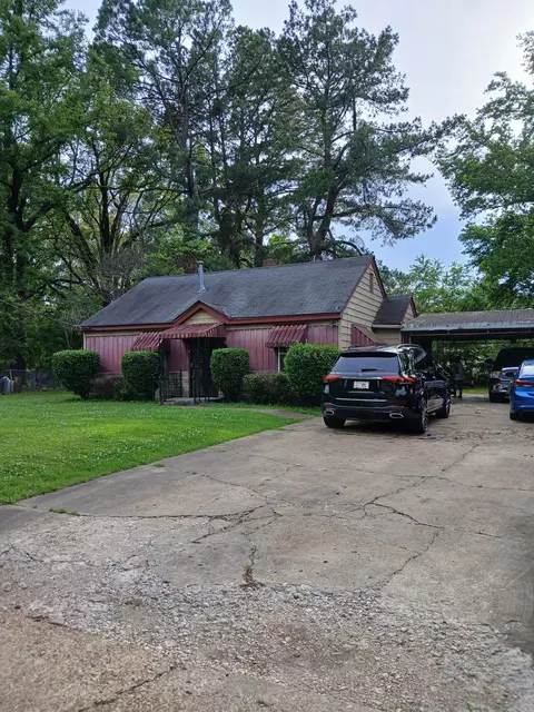 2089 Charjean Rd, Memphis, TN 38114