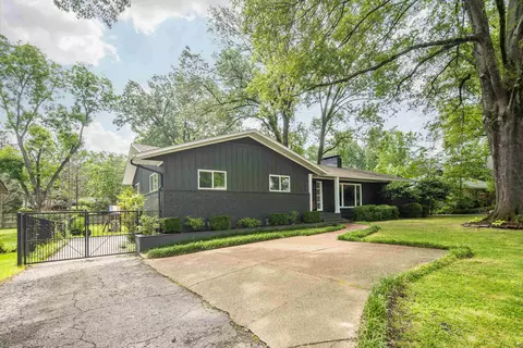 4249 Waymar Dr, Memphis, TN 38117