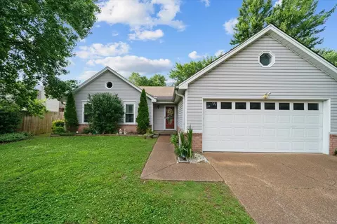 6716 Elmore Woods Ln, Memphis, TN 38134