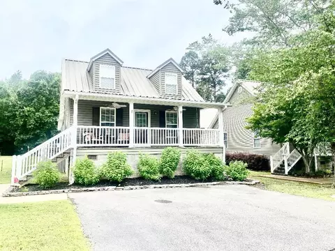 29 Frank Fwy, Iuka, MS 38852