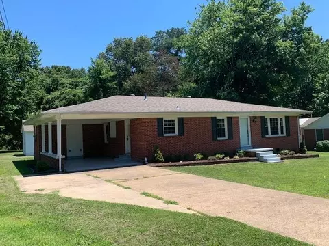 302 Flora Cir, Newbern, TN 38059