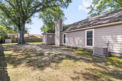Exterior - 6975 Daneman Dr, Memphis, TN 38133 photo 5 of 6