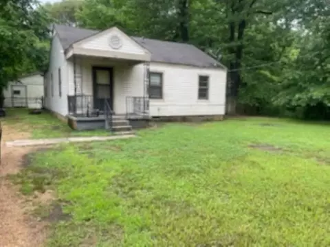 5341 Cessna Rd, Memphis, TN 38109