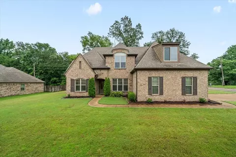 5178 Windrow Pt, Lakeland, TN 38002