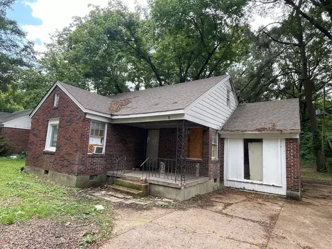 Exterior - 1727 Osborn Dr, Memphis, TN 38127 photo 2 of 5