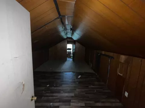 Entry Way - 1727 Osborn Dr, Memphis, TN 38127 photo 2 of 2
