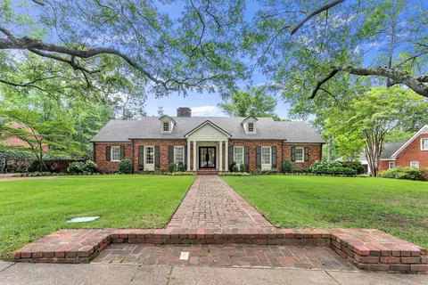 274 S Grove Park Rd, Memphis, TN 38117