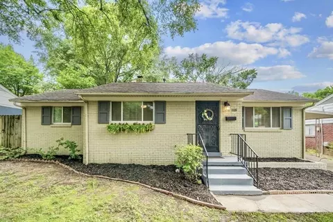 1135 S White Station Rd, Memphis, TN 38117