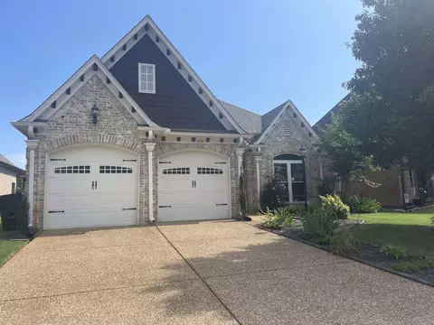 430 Garden Springs Dr, Oakland, TN 38060