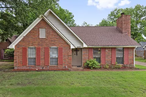 2450 Green Glen Dr, Memphis, TN 38133