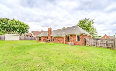 Exterior - 6353 Thistle Point Cv, Bartlett, TN 38135 photo 6 of 7