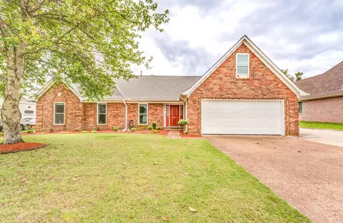 6353 Thistle Point Cv, Bartlett, TN 38135