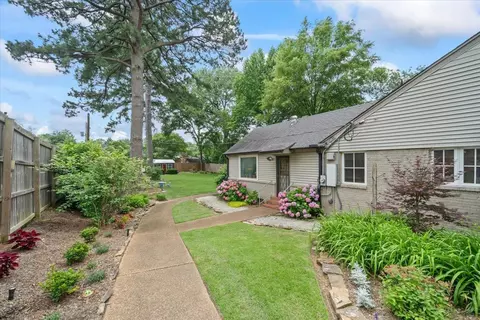 Exterior - 5283 Cole Rd, Memphis, TN 38120 photo 11 of 14