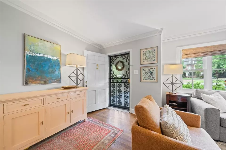 Entry Way - 5283 Cole Rd, Memphis, TN 38120 photo 1 of 1