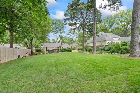 Exterior - 5283 Cole Rd, Memphis, TN 38120 photo 14 of 14