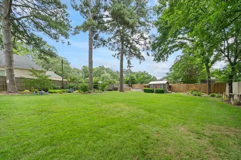 Exterior - 5283 Cole Rd, Memphis, TN 38120 photo 10 of 14