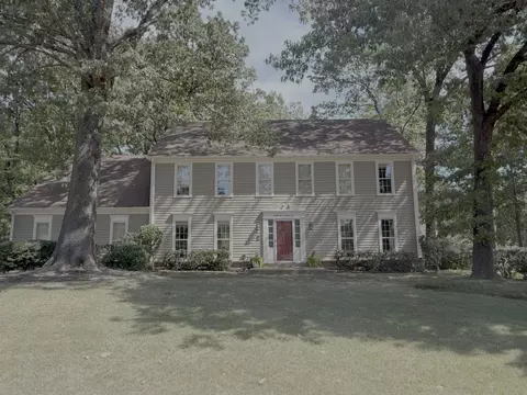 8422 Poplar Pike, Germantown, TN 38138