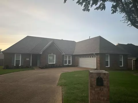7352 Red River Cv, Memphis, TN 38125