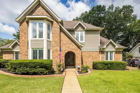 2019 Kostka Ln, Germantown, TN 38139