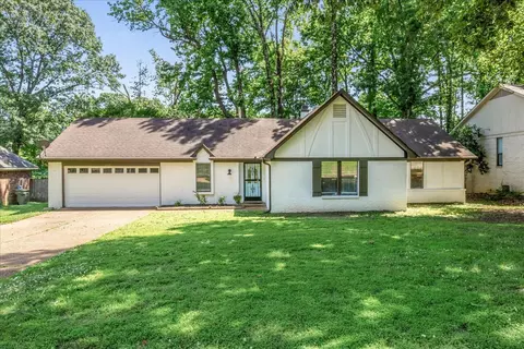 8515 Kettering Dr, Cordova, TN 38016
