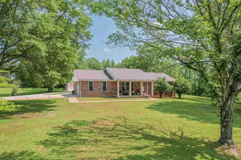 2250 Hamburg Rd, Michie, TN 38357