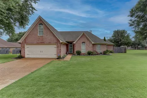 4770 Shadow View Ln, Arlington, TN 38002