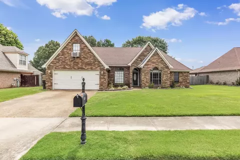 4788 Shadow View Ln, Arlington, TN 38002