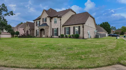 1400 Stable Run Dr, Cordova, TN 38016