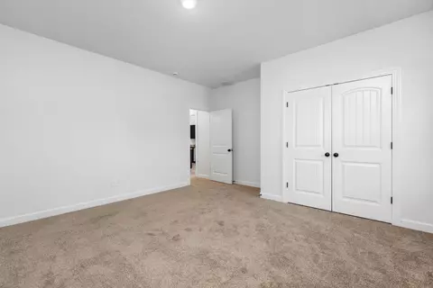 Bedroom - 8898 Mt Hill Dr, Lakeland, TN 38002 photo 4 of 10
