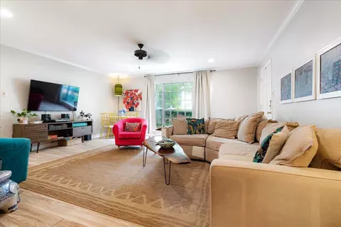 275 W Central Park St #1, Memphis, TN 38111