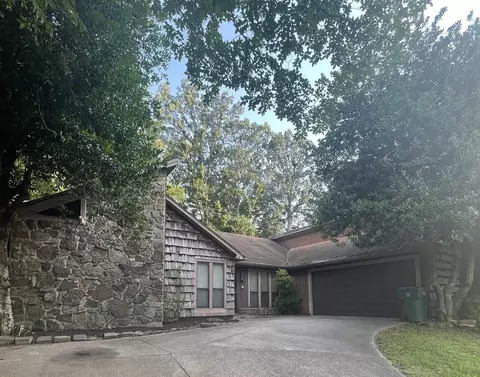 8095 S Regis Pl, Cordova, TN 38018