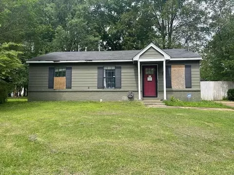 4931 Hillbrook St, Memphis, TN 38109