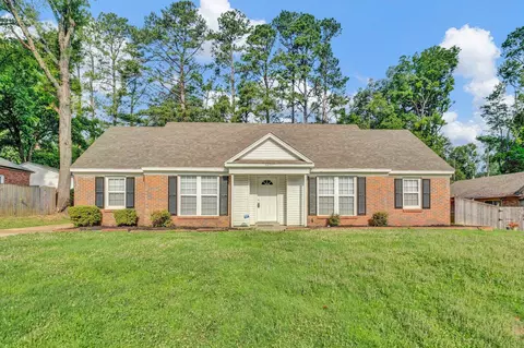 3051 Overbrook Dr, Memphis, TN 38128