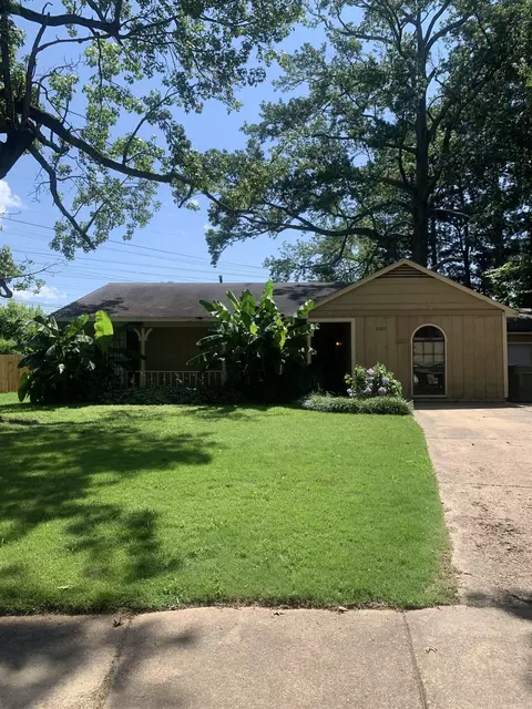 6989 Cherry Blossom Dr, Memphis, TN 38133