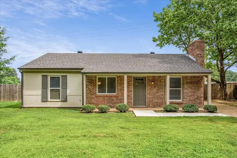 7216 Hillshire Dr, Memphis, TN 38133