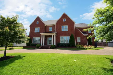 3181 Chapel Woods Cv, Germantown, TN 38139